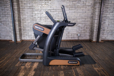 SportsArt V886-16 Verso Status Senza Cross Trainer